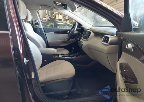 2016 Kia Sorento 3.3L Lx из США, поврежденный, VIN 5XYPGDA53GG038743